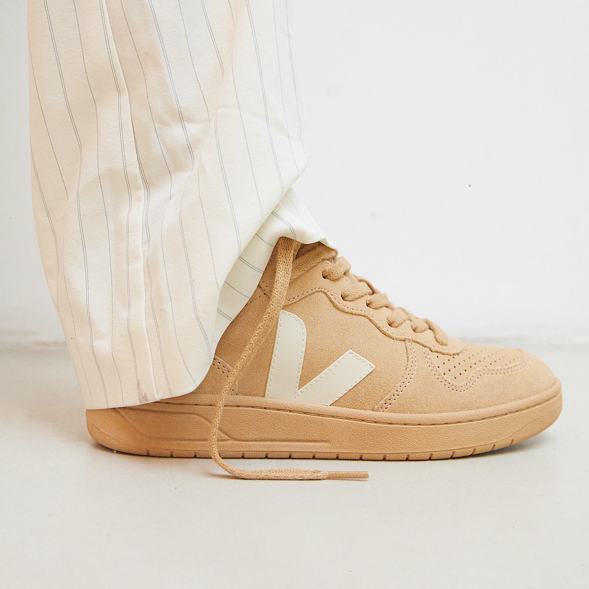 V-15 SUEDE FULL DESERT - Image 4